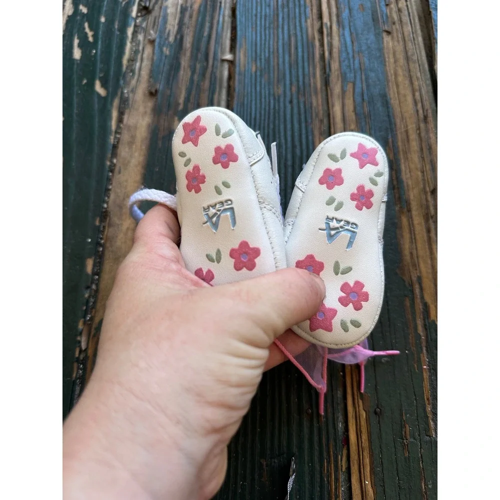 LA Gear Vintage Infant Girls White Floral High Top Sneakers Crib Shoes Size 1